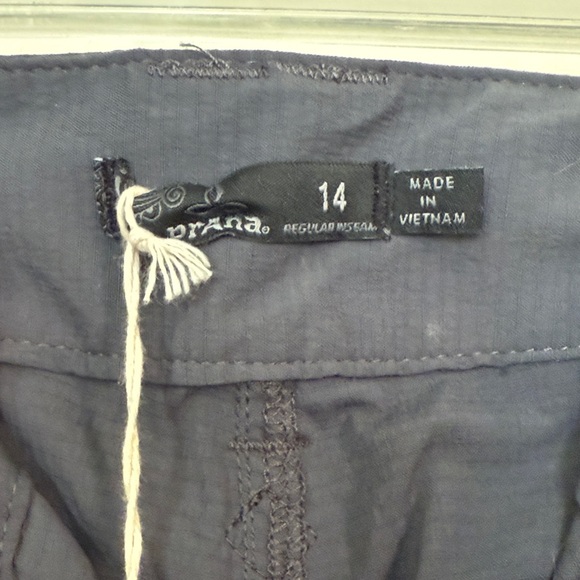 Prana Dark Gray Cargo Pants - Picture 7 of 8